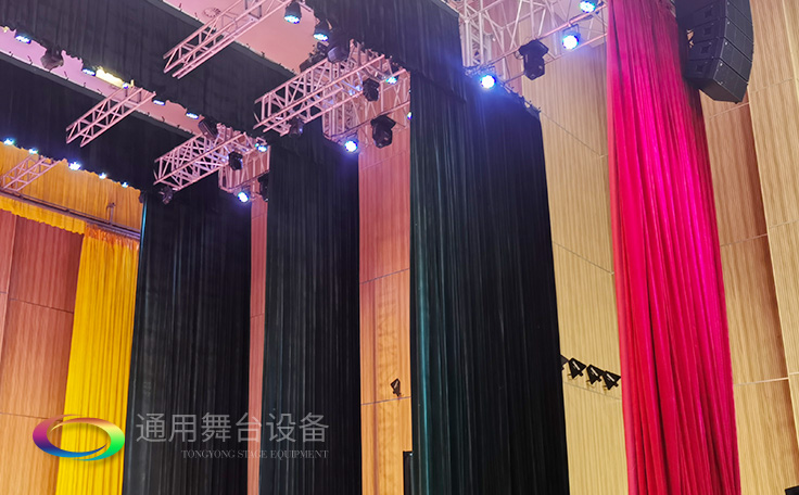 遷換場(chǎng)景<div   id=