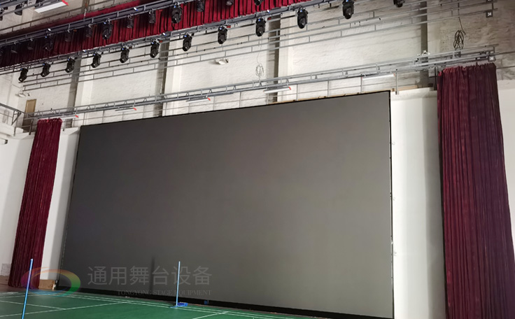 廣州黃花崗禮堂選擇通用舞臺(tái)<div   id=
