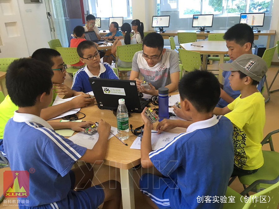 <a href='http://www.387675.com' target='1' style='font-size:14px; font-weight:bold; color:#0080ff;'>創(chuàng)客實(shí)驗(yàn)室</a>