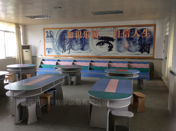 <a href='http://www.387675.com/chanpin/110-1.html' target='1' style='font-size:18px; font-weight:bold; color:#000000;'>圖書閱覽室</a>9